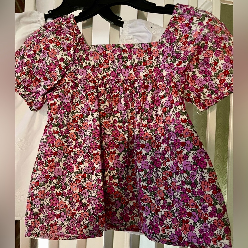 NWT Girls 4T Summer Blouse 100% Cotton Top Tiny Flowers Puffed Sleeves Feminine